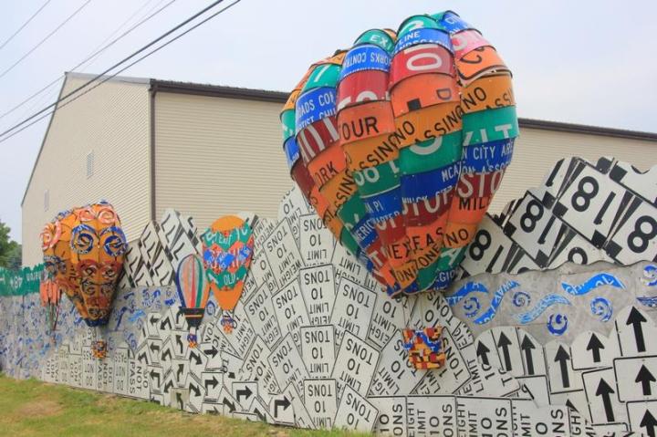 read-between-the-signs